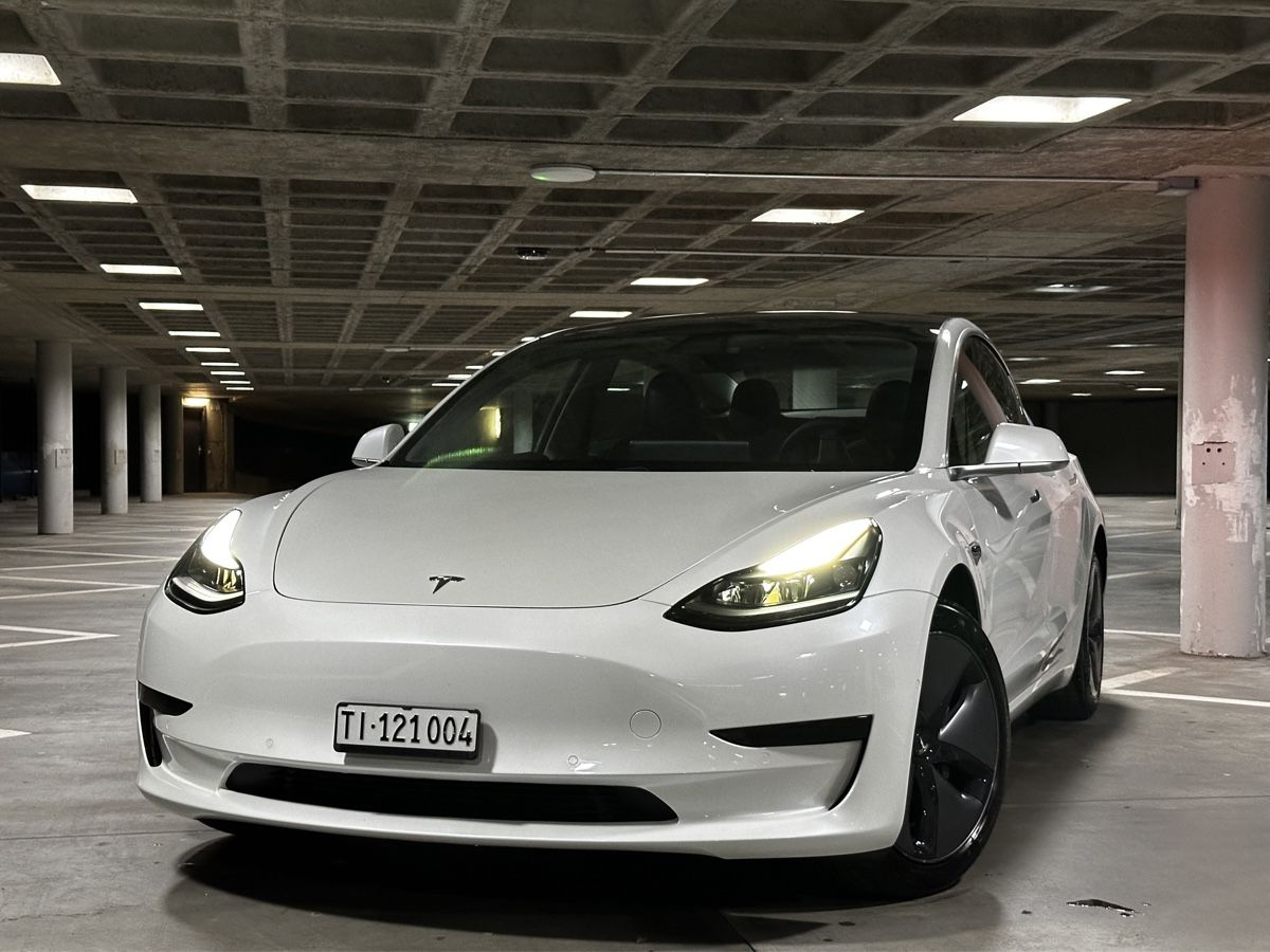 Tesla Automobili: 2020 Tesla Model 3 Standard range Plus Facelift – Usato da Viganello venduto da TechDealer