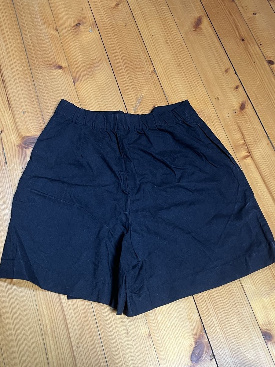 Uniqlo Röcke: Uniqlo Skort Gr. S – Neu (gemäss Beschreibung) aus Aarau von she_lt5y 1
