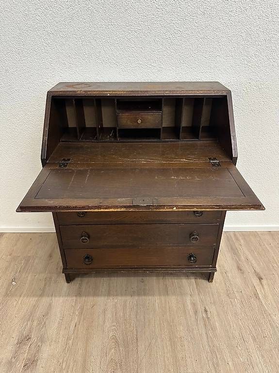 Cassettiere: Vintage Tudor Sekretär aus Eiche – Usato da Obernau venduto da Arche_Noah_Brocki 1