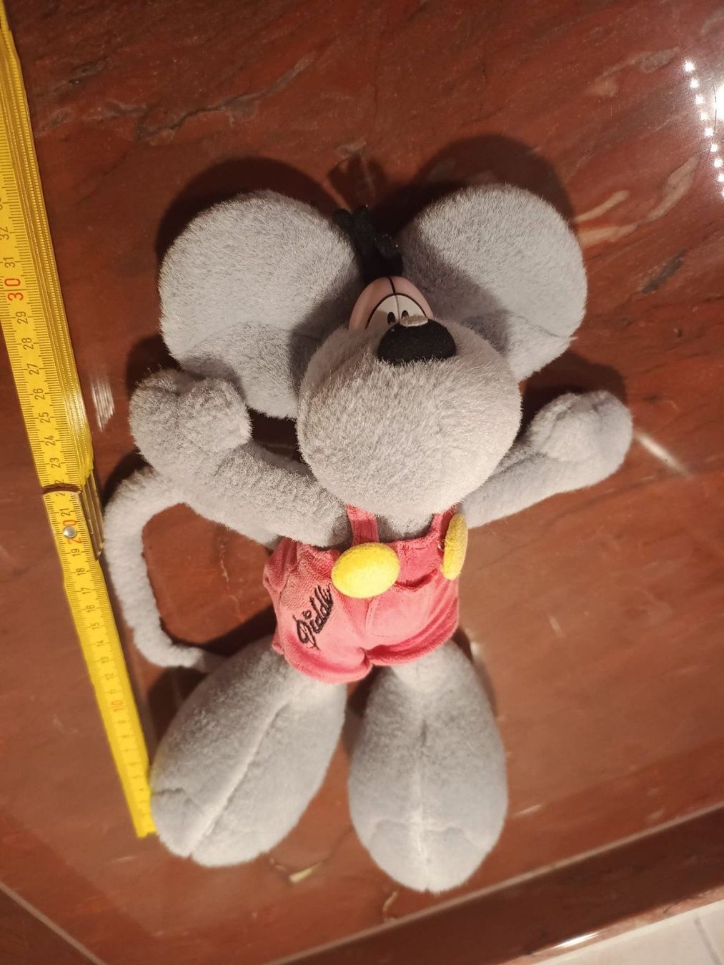 Jouets: Diddl rote Hose 30cm – D'occasion à Bubendorf par zut_z6vl