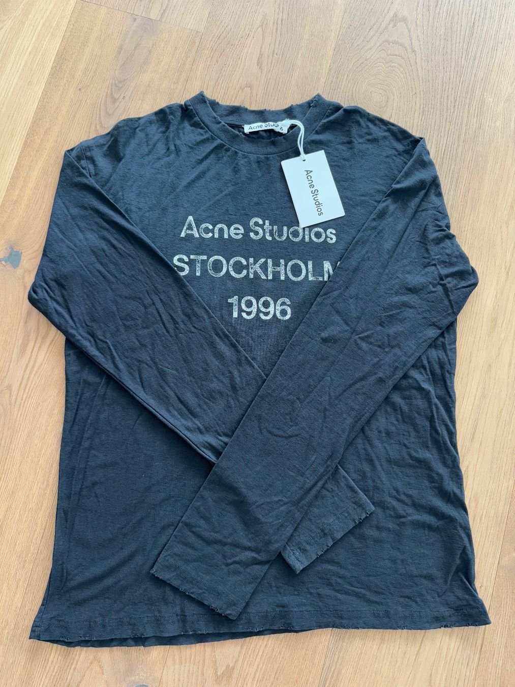 Acne Studios T-Shirts: Acne Studios Longsleeve Gr. M, schwarz – Neu (gemäss Beschreibung) aus Triesen von atos87