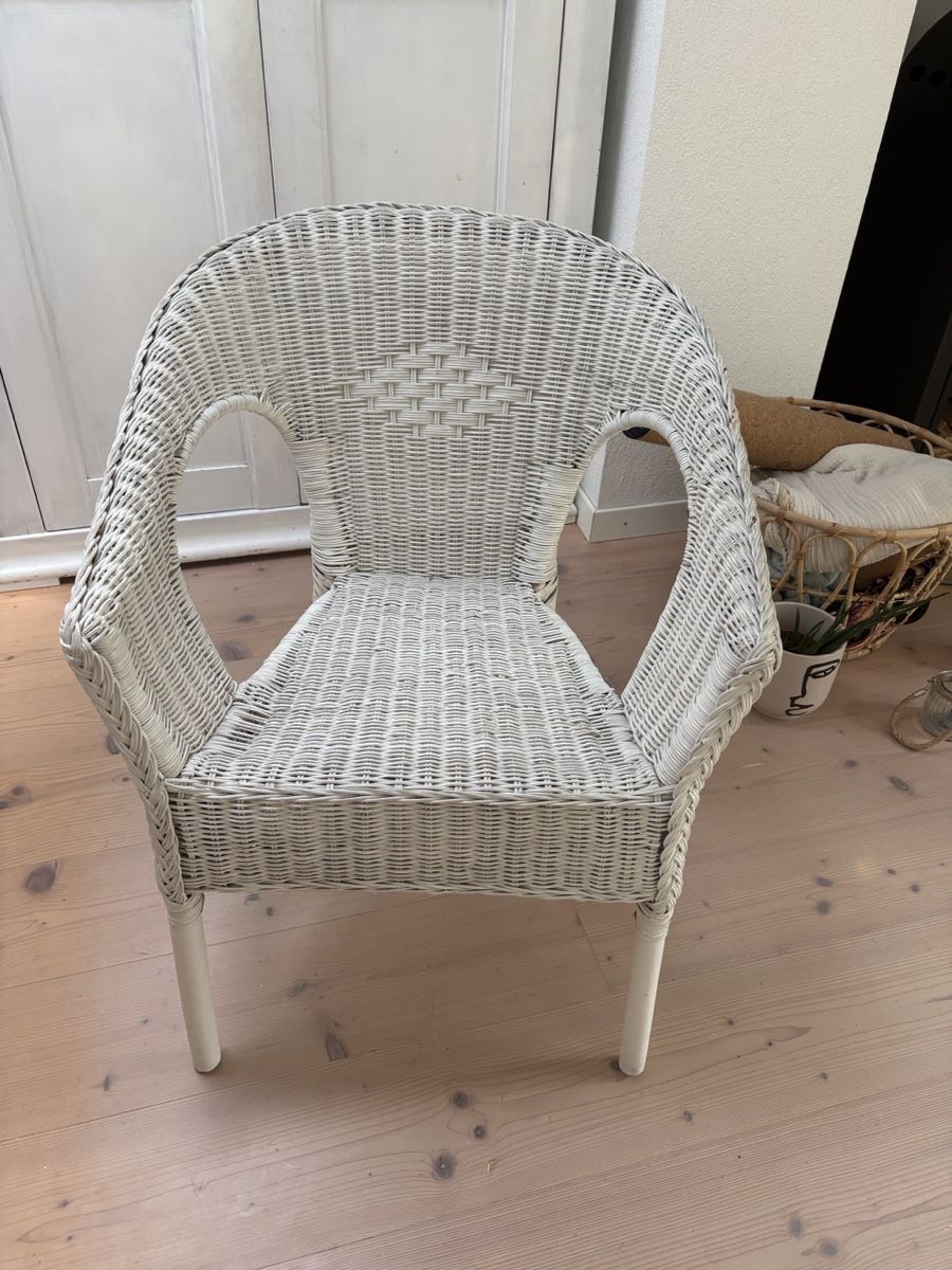 Ikea Sedie: Korbstuhl weiss – Usato da Unterseen venduto da mascha_j