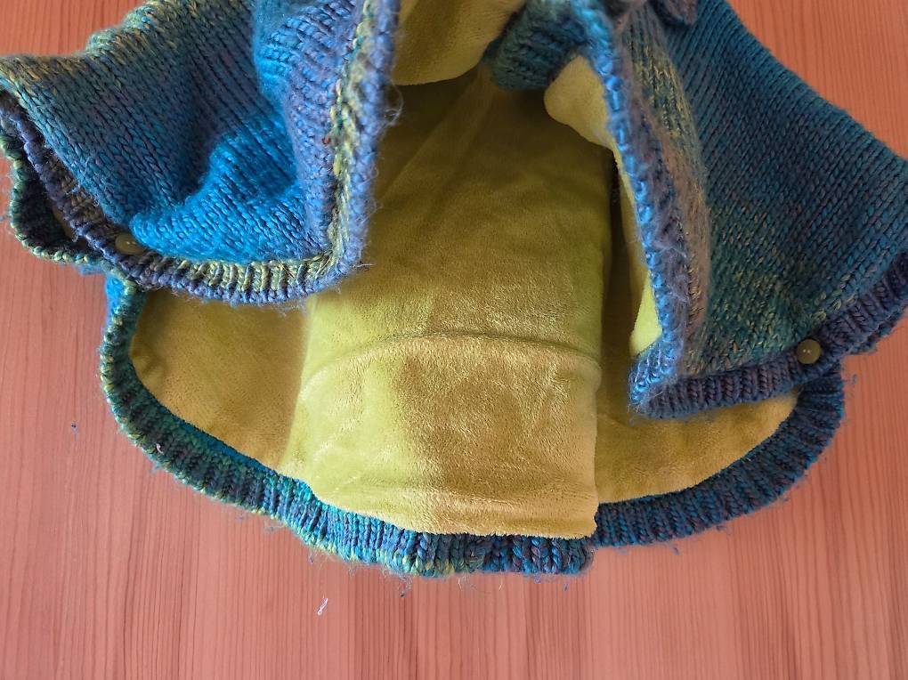 Giacche & Cappotti: Poncho doublé,  avec capuchon – Usato da Chemin venduto da Sophiepittier 2