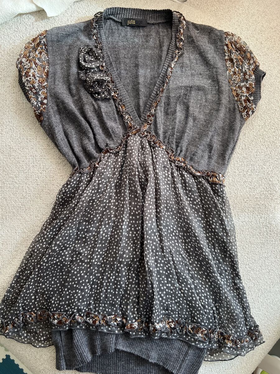 Top: Vintage Y2K top size S – Usato da Zürich venduto da dor_9l9g