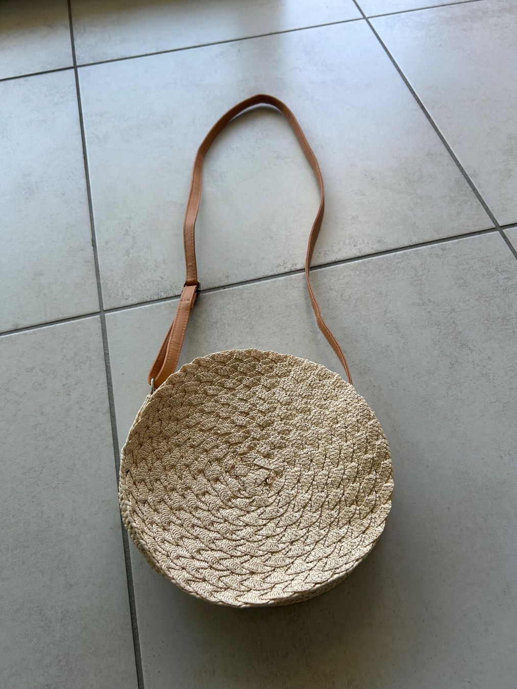 Borse da donna: Sac à bandoulière – Usato da Courrendlin venduto da loko2910 1