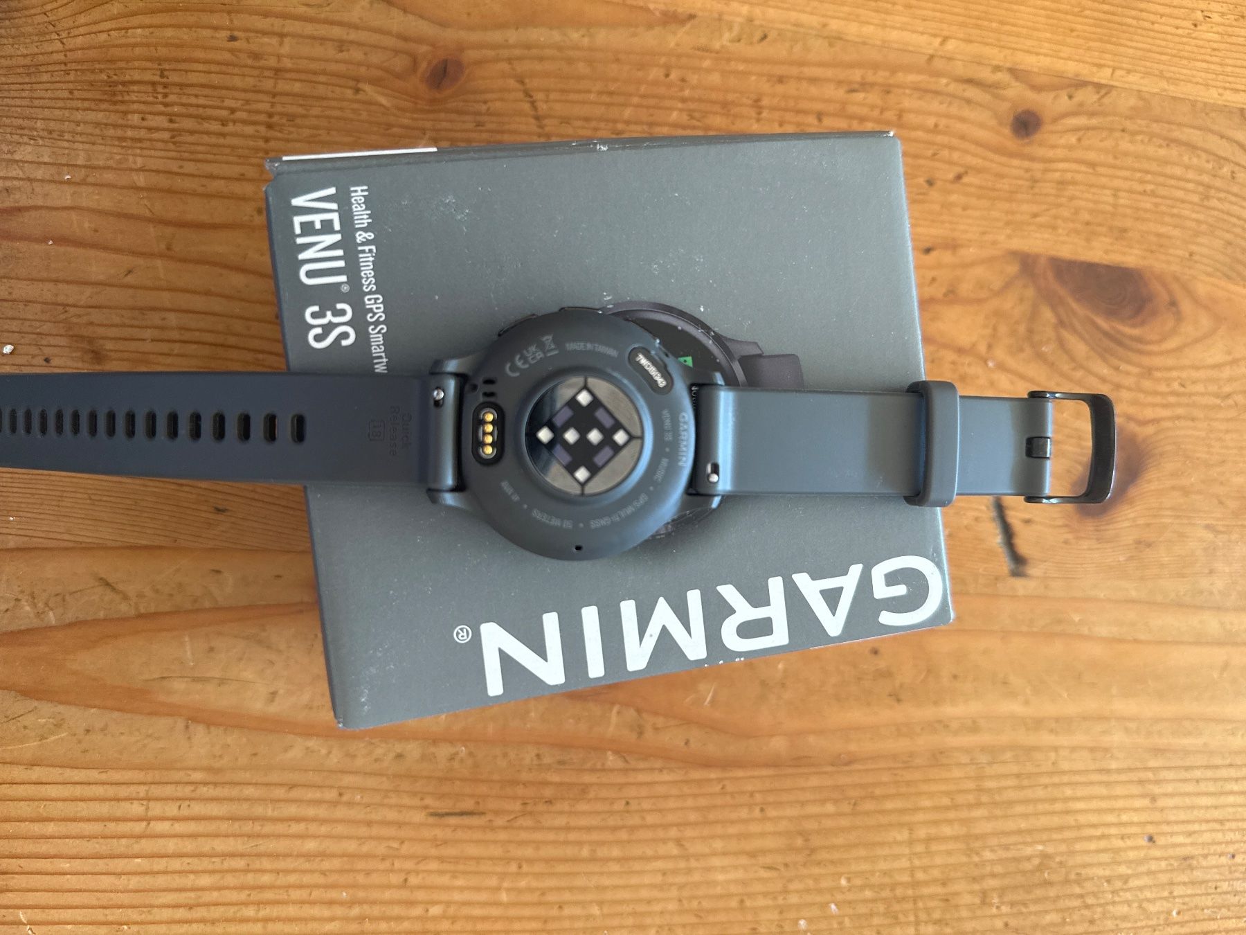Garmin Orologi: Montre Garmin Vénus 3S – Usato da Gland venduto da val_zbf8 2
