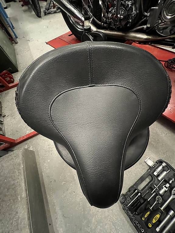 Harley-Davidson Tutti i ricambio per moto: Sattel Harley – Usato da Geroldswil venduto da topolinorosso 3