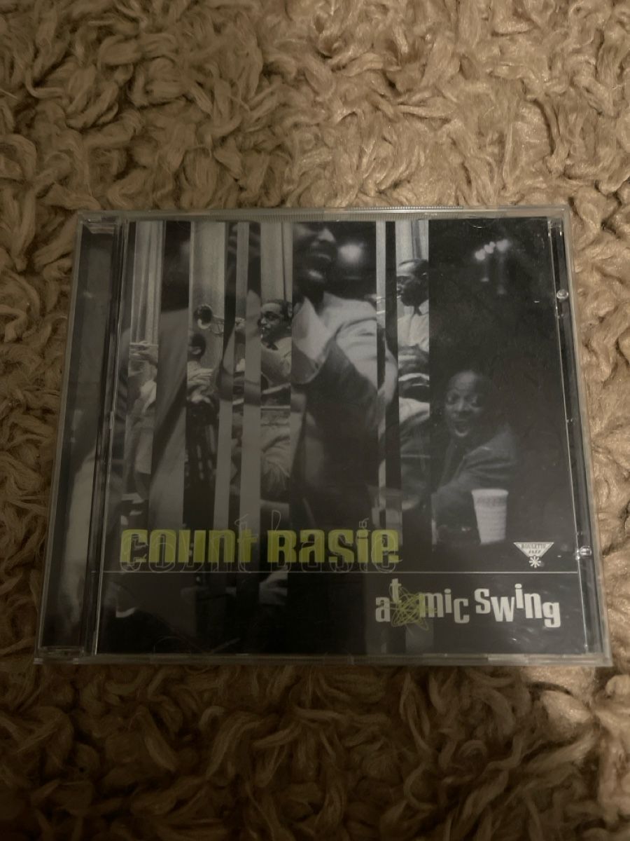 CDs: Count Basie - Atomic Swing - CD – D'occasion à Unterkulm par AnoliOccasion