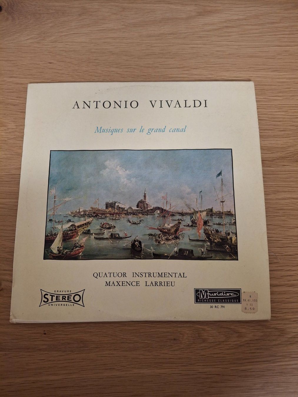Dischi in vinile: lot de 271 vinyles - différents genres – Usato da Chéserex venduto da leh_gyk6 7