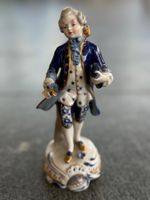 Porzellan Figur Mann Rokoko, 19Jh, kobaltblau handbemalt