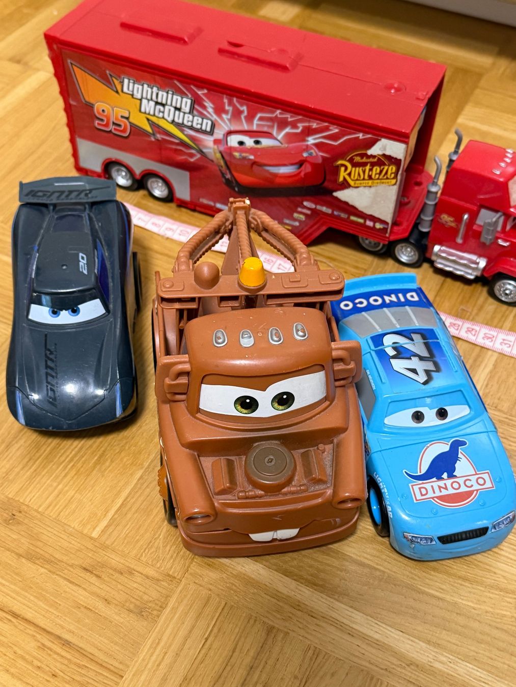 Giocattoli: Lightning McQueen Autosammlung – Usato da Basel venduto da iulia_haul 2
