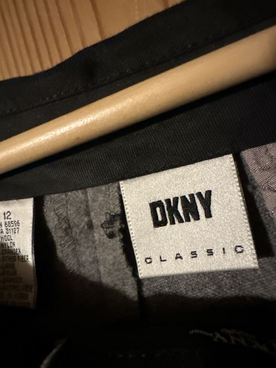 DKNY Hosen: Wollhose von DKNY – Gebraucht aus Donat von troja007 1
