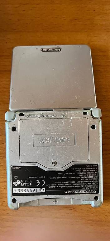 Console: Game Boy Advance SP AGS-001 – Usato da Moosseedorf venduto da mbr_bd8h 2