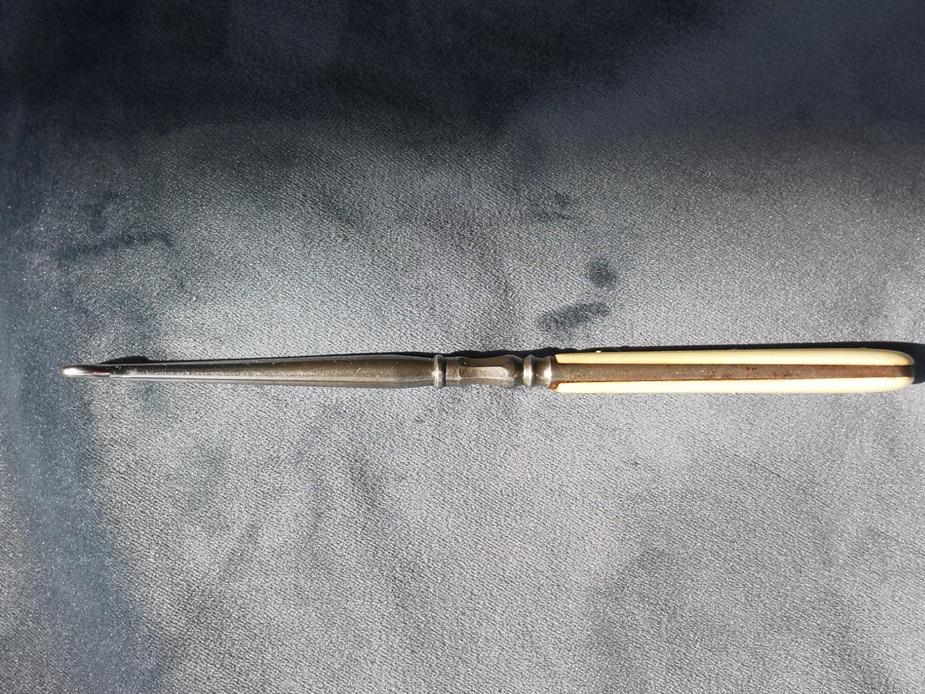 Sonstige Kleidung & Accessoires: Antiker Knopfhaken a. Knochen + Stahl – Gebraucht aus Zürich von Tanteemma369 9