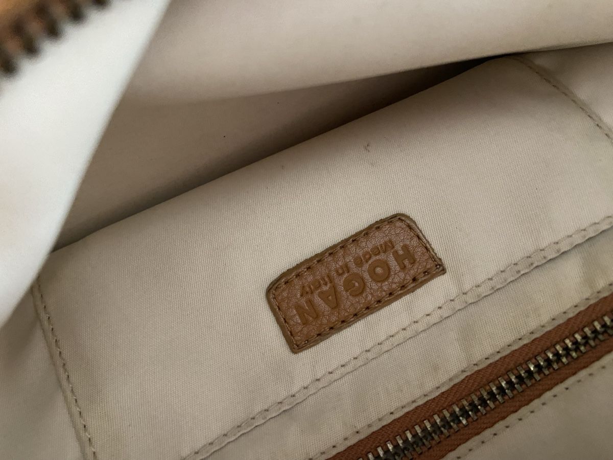 Hogan Sacs femmes: Tasche Hogan Leder – D'occasion à Suhr par cic_9zwq 4