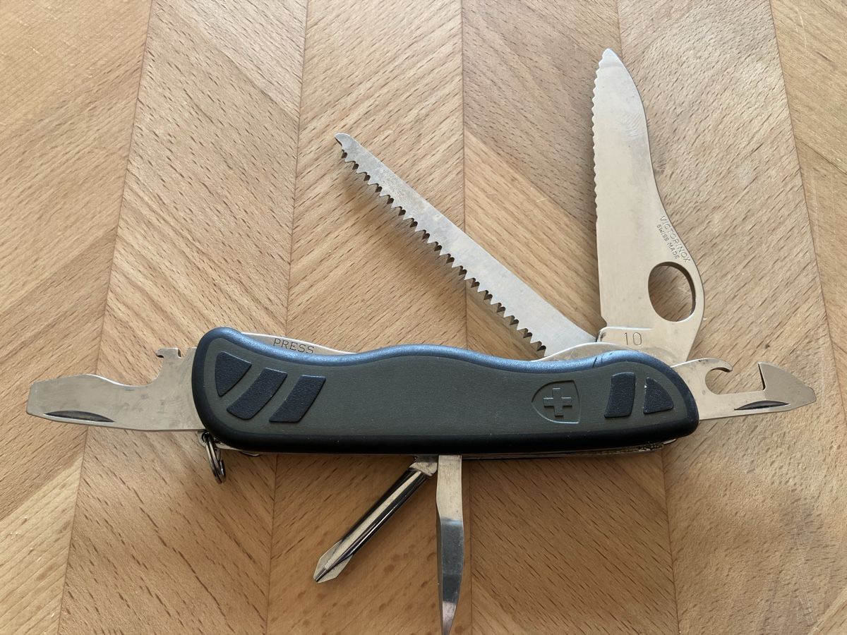 Victorinox Taschenmesser: Armeemesser 08 Jg. 10 – Gebraucht aus Diessenhofen von Fox10070 2