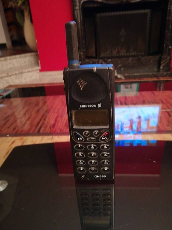 Téléphones: cellulare - collezione – D'occasion à Balerna par fri_9sqh