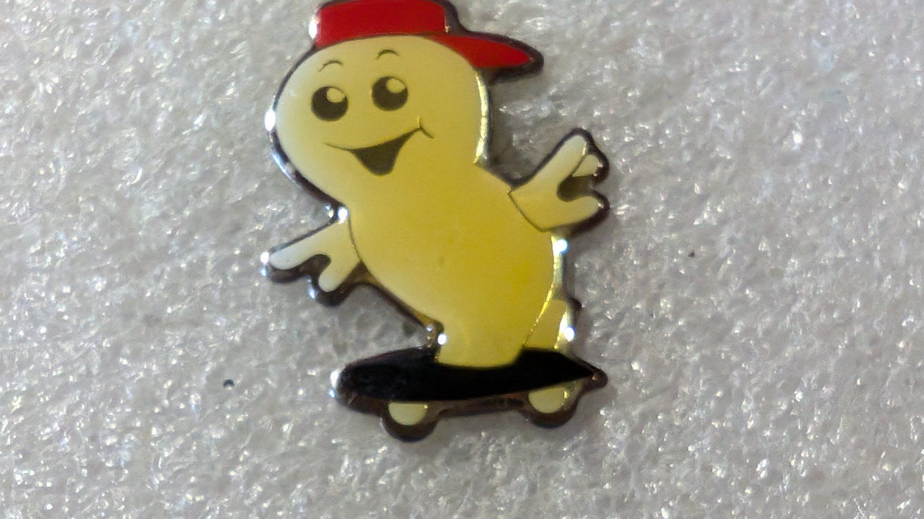 Placchette & Badge: Ansteckpin 226: Maga Bio – Usato da Oppligen venduto da Pin-Fall-Shop