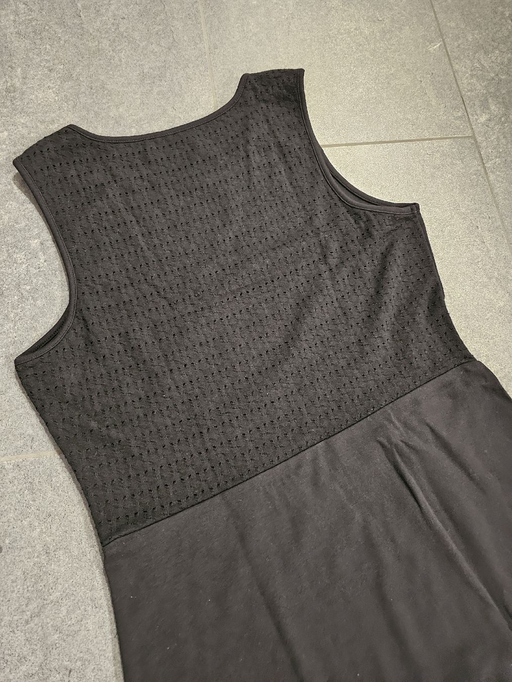 Vestiti: schwarzes, ärmelloses Kleid - Grösse M – Usato da Altdorf UR venduto da Saba_1688 2
