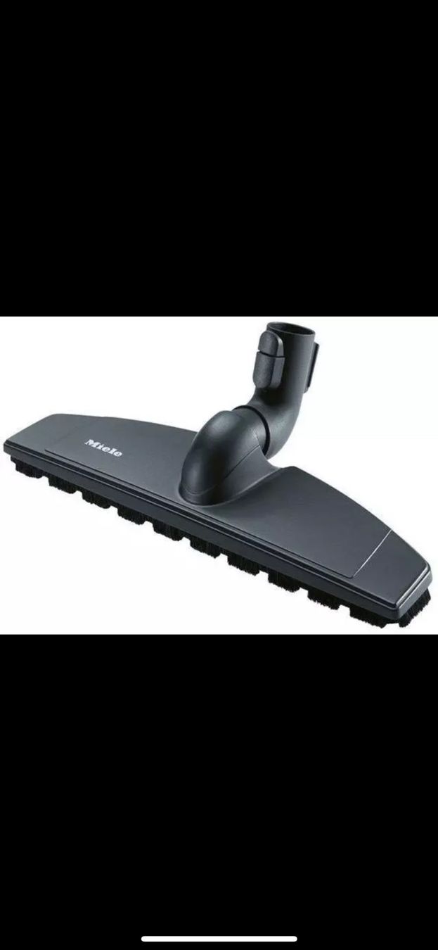 Miele Aspirapolveri & Accessori: Miele C3 Cat&Dog – Usato da Bern venduto da AliceHo 4