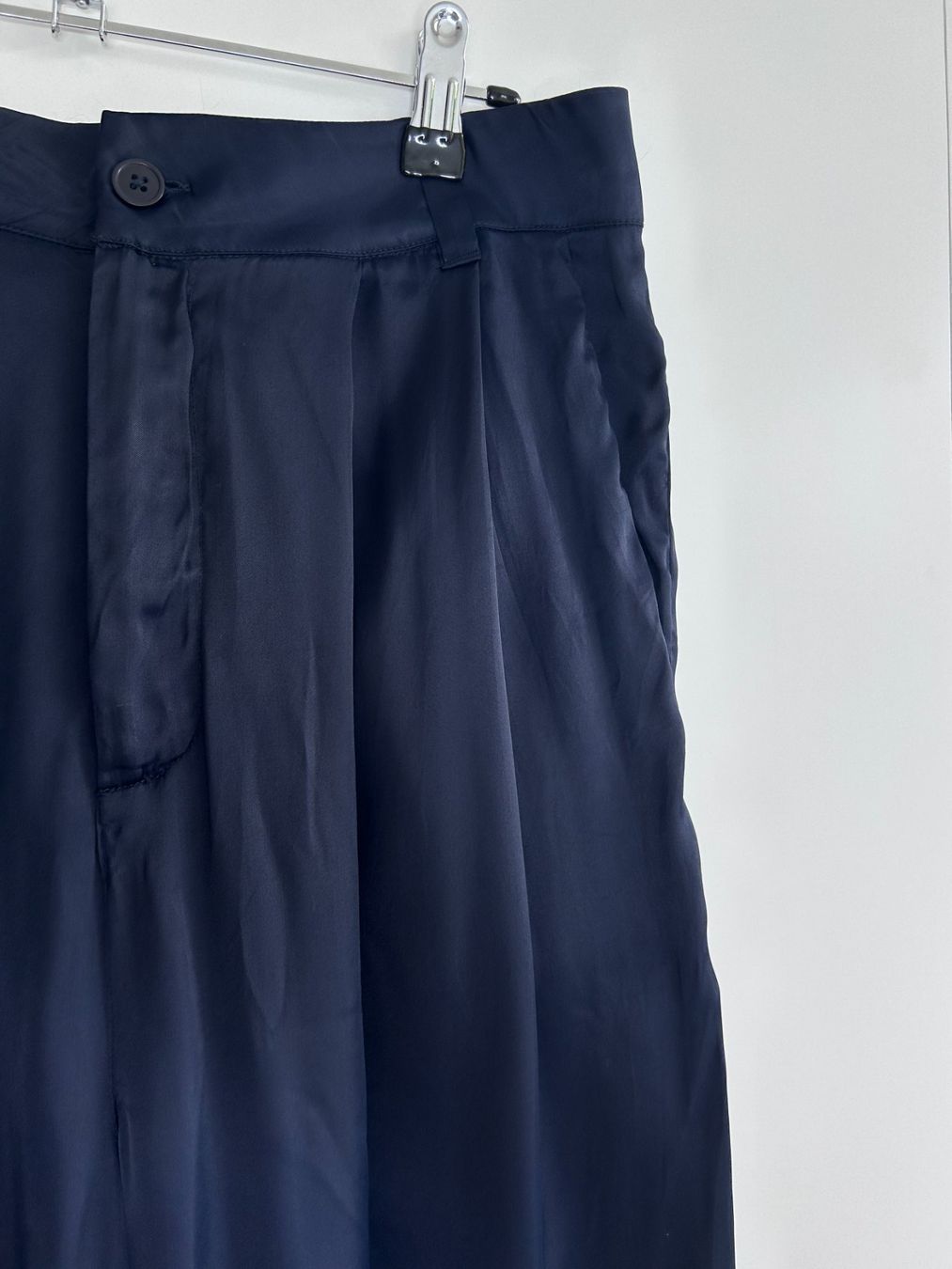 Cos Hosen: The Tiny Big Sister Hose – Neu (gemäss Beschreibung) aus St. Gallen von look-twice 1