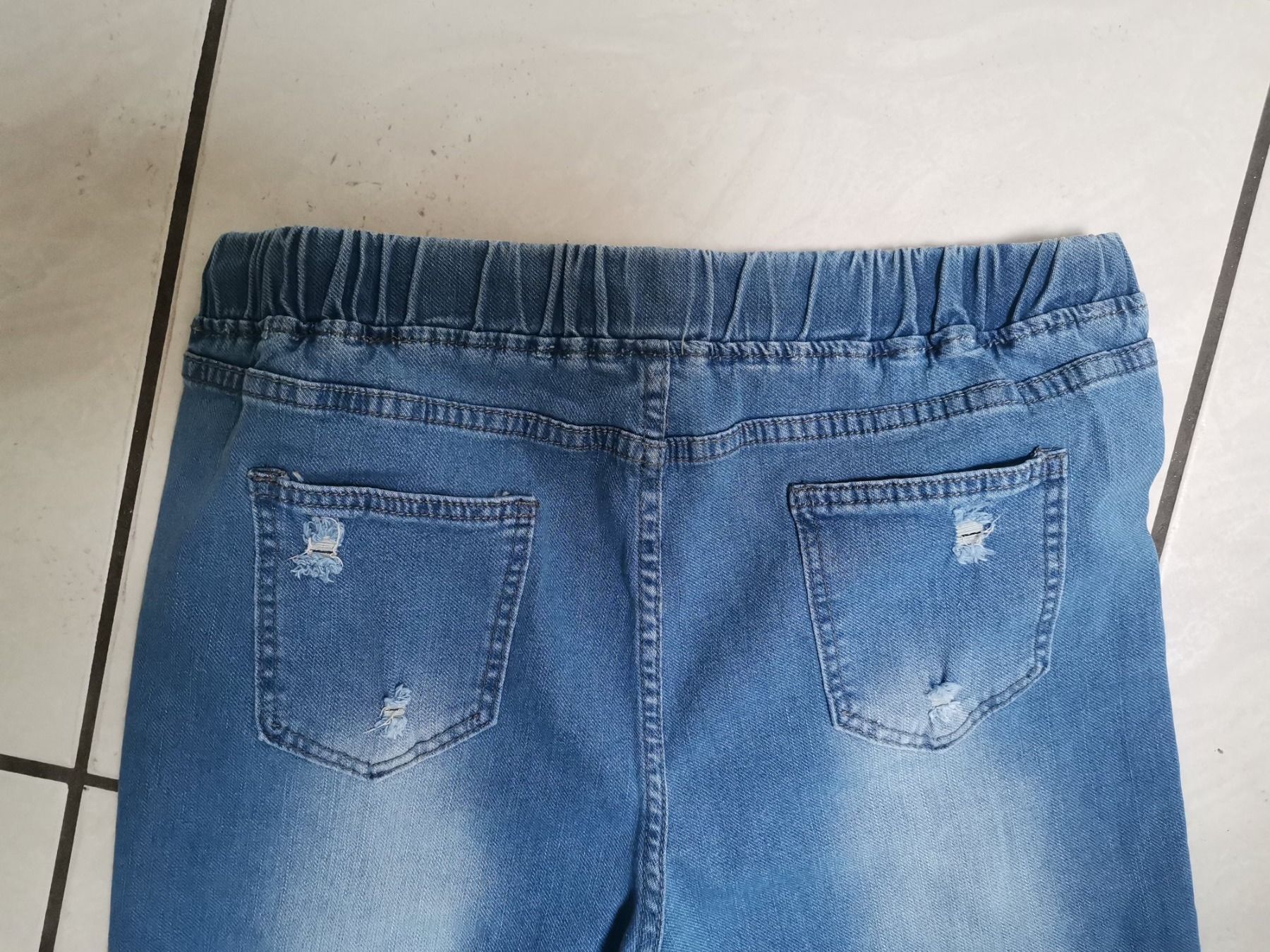 Jeans: Jeans Gr. 38 – Neu (gemäss Beschreibung) aus Therwil von JeannysTrendStyle 2