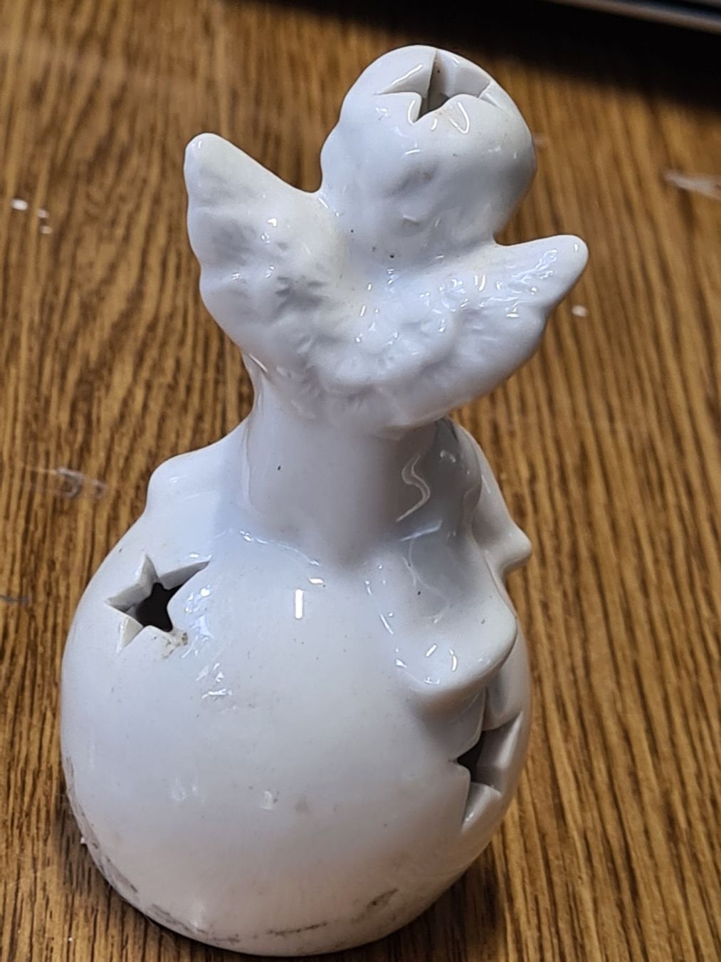 Statuette: Engelsfigur auf Kugel,10.5 x 6 cm – Usato da Amriswil venduto da kleindeko 1