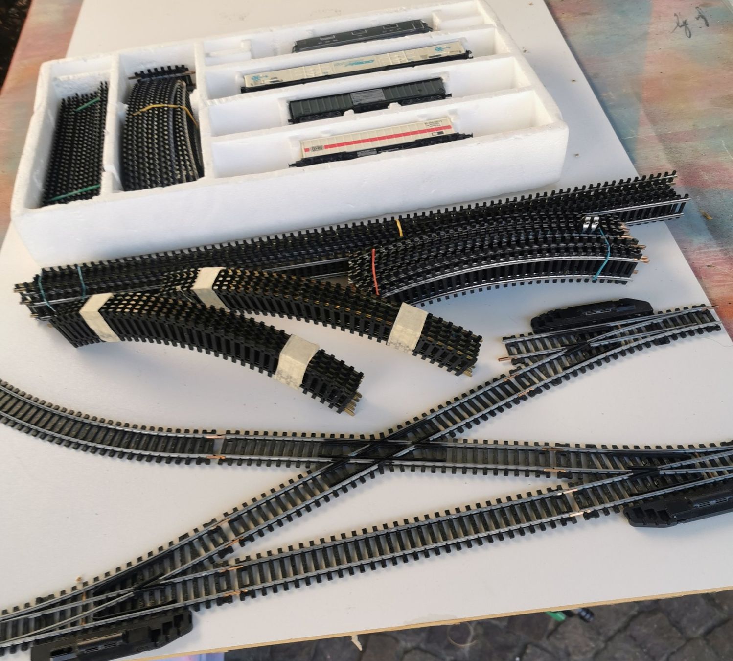 Lima Modellini di ferrovie: Lima Material Lok Wagen Schienen – Usato da Waltenschwil venduto da Nitsud 1