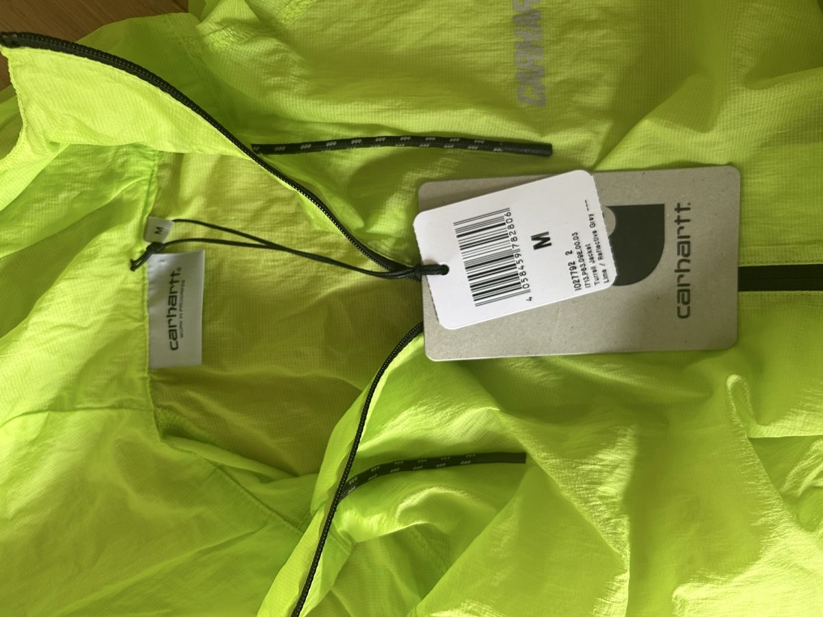 Carhartt Jacken: Neue Carhartt Jacke in der Grösse M – Neu und originalverpackt aus Olten von Andreablum 2