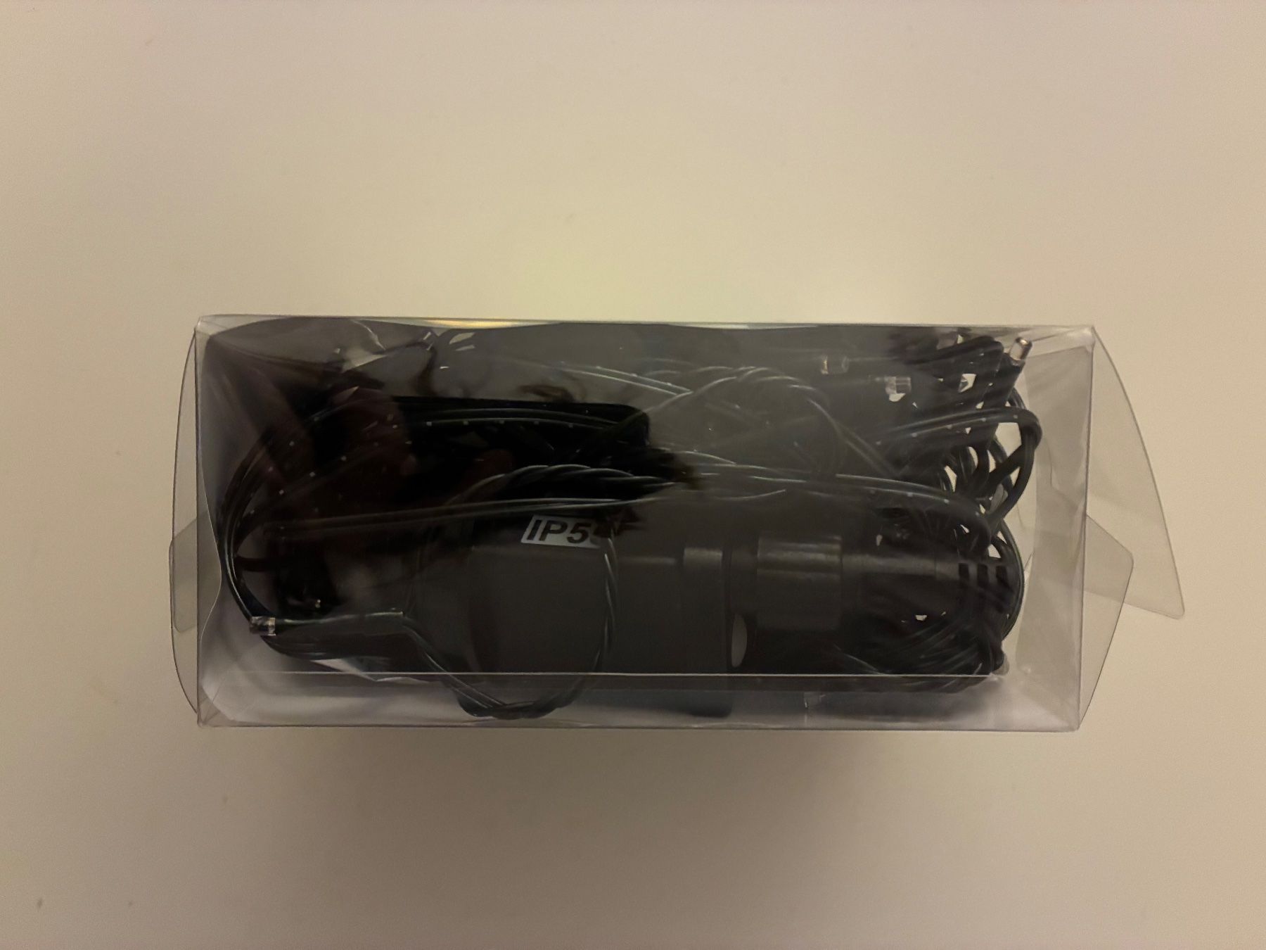 Ghirlande e barre luminose: Lichterkette, 10m, 100 LED, Aussen- oder Innenbereich, neu! – Nuovo e nell'imballaggio originale da Basel venduto da thr_5wxq 1