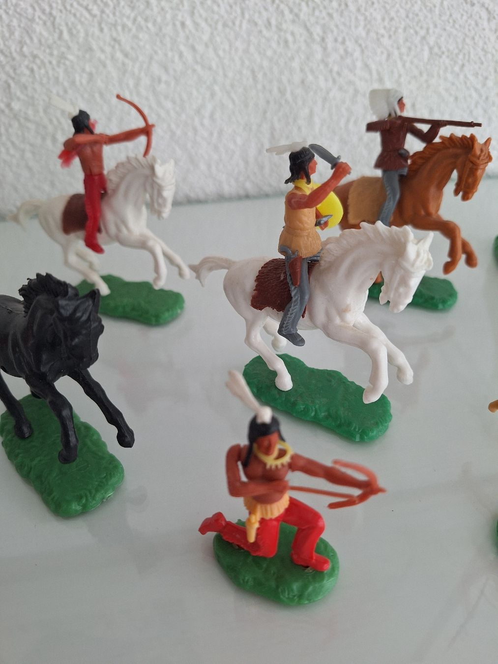 Statuette: Elastolin Kunststoff Steck Figuren – Usato da Sissach venduto da luvama 1