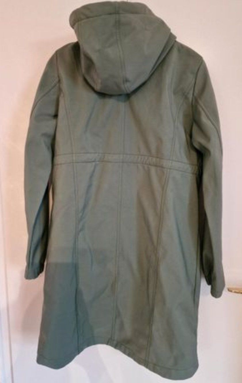 Mamalicious Jacken: Mamalicious  Funktionsjacke Nans - Khaki – Gebraucht aus Urmein von chello68 5