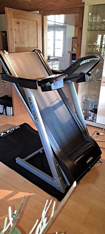 Hometrainer: Laufband Maxxus 4.2 Neuwertig – Usato da Aeschi b. Spiez venduto da sevenline 2