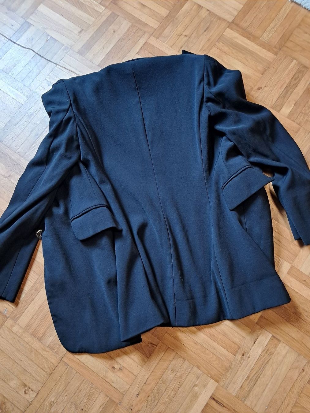 Moschino Jacken: Moschino Blazer 36 – Gebraucht aus Kefikon TG von theratpack20 2