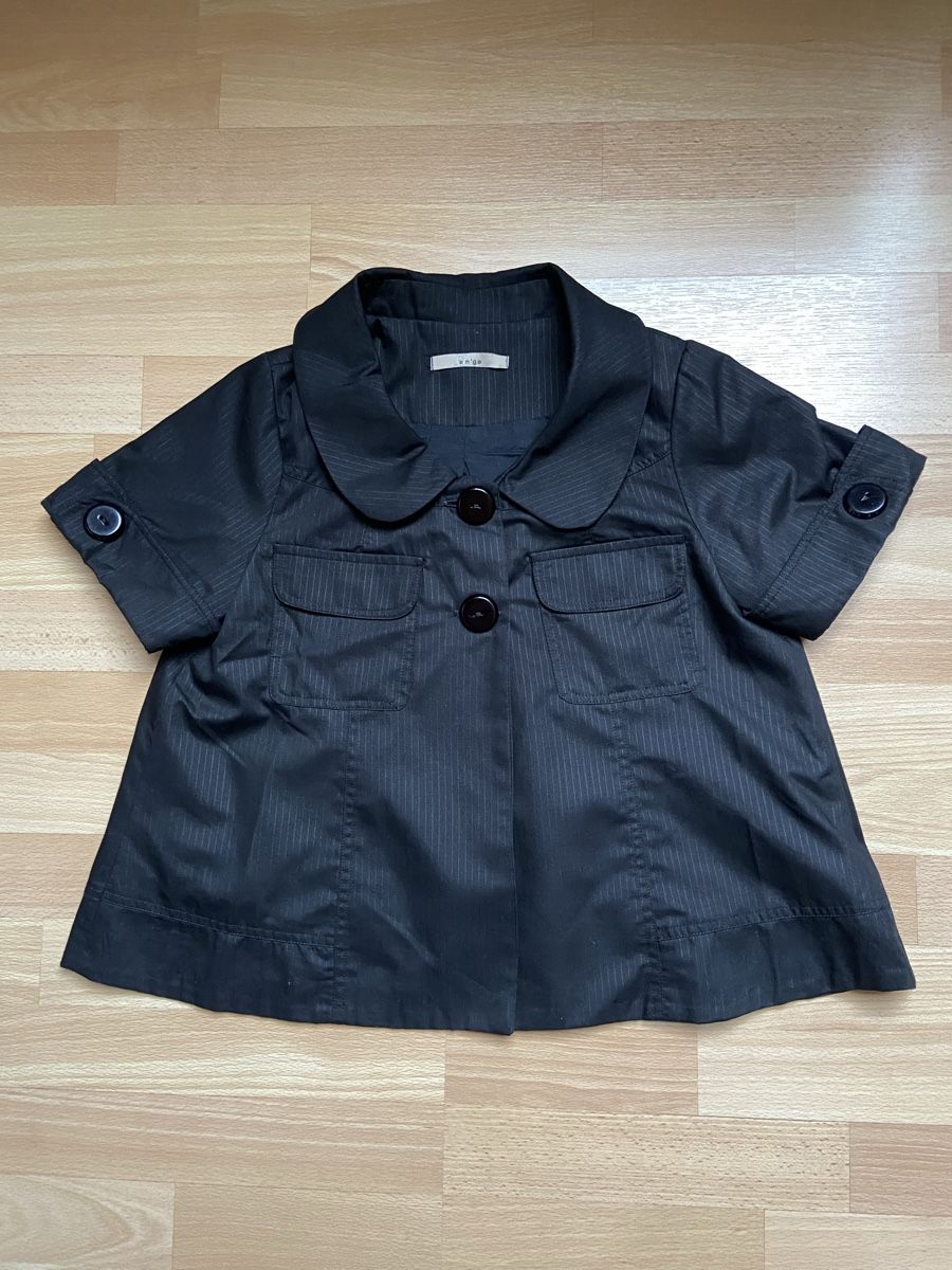 Tops: Petit haut cute noir  – Gebraucht aus Mont-sur-Lausanne von lau_2775