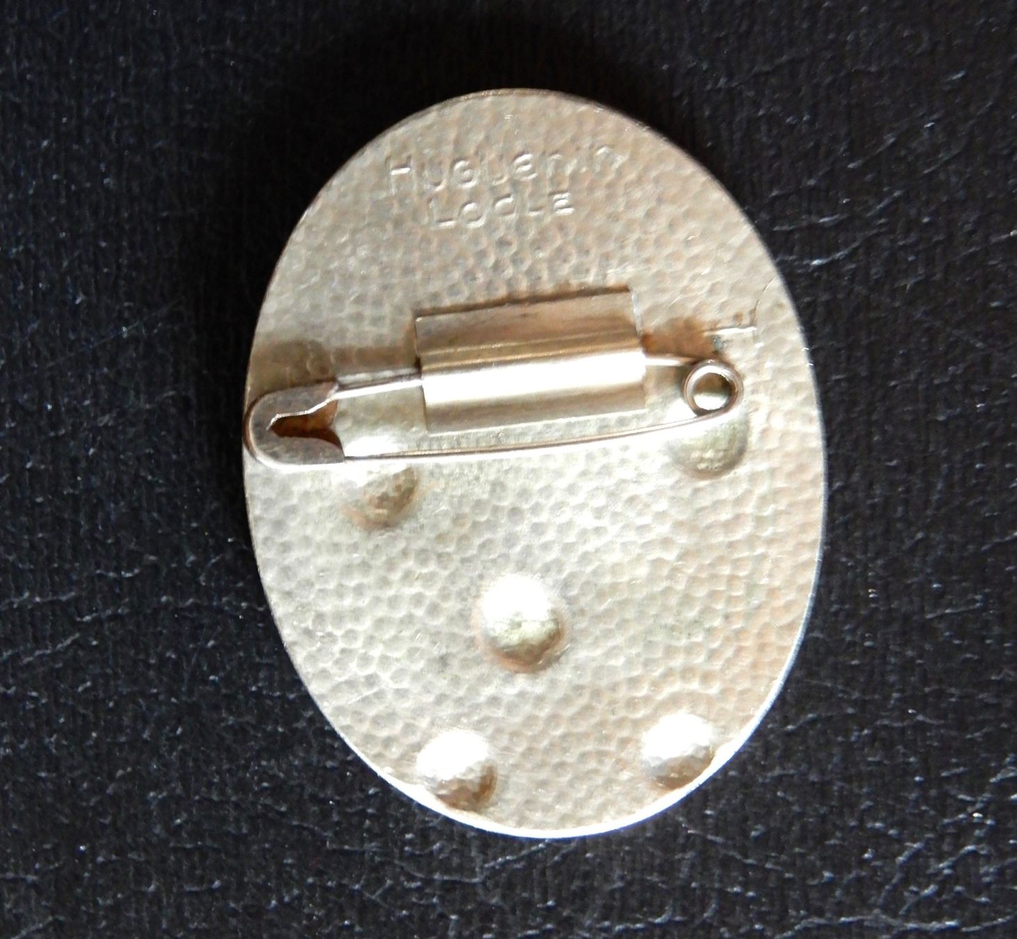 Swiss Placchette & Badge: 1. August Abzeichen 1929 Variante 1 – Usato da Senèdes venduto da Framboise52 1