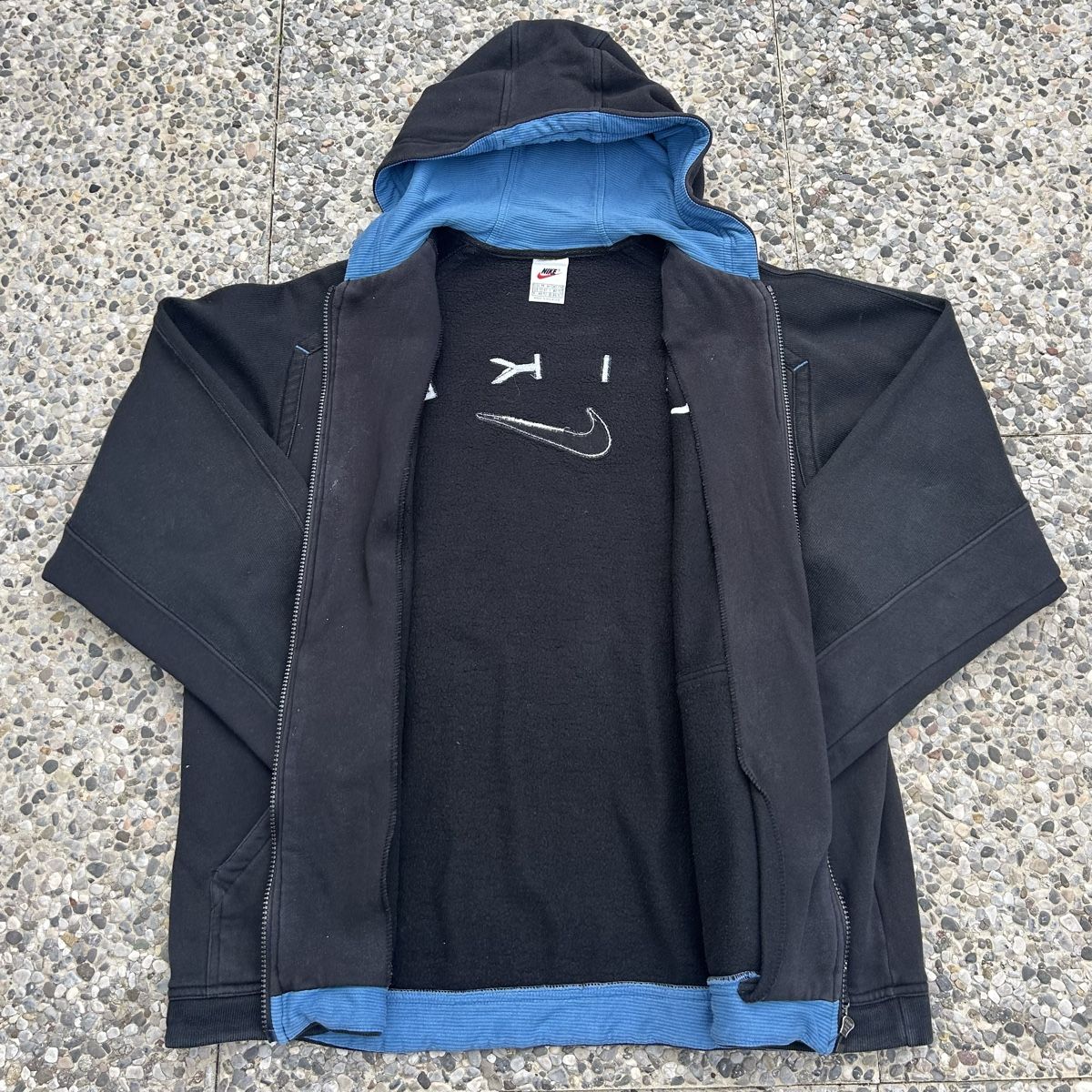 Nike Giacche: Vintage Nike Logo Jacket – Usato da brent venduto da fksapes 2