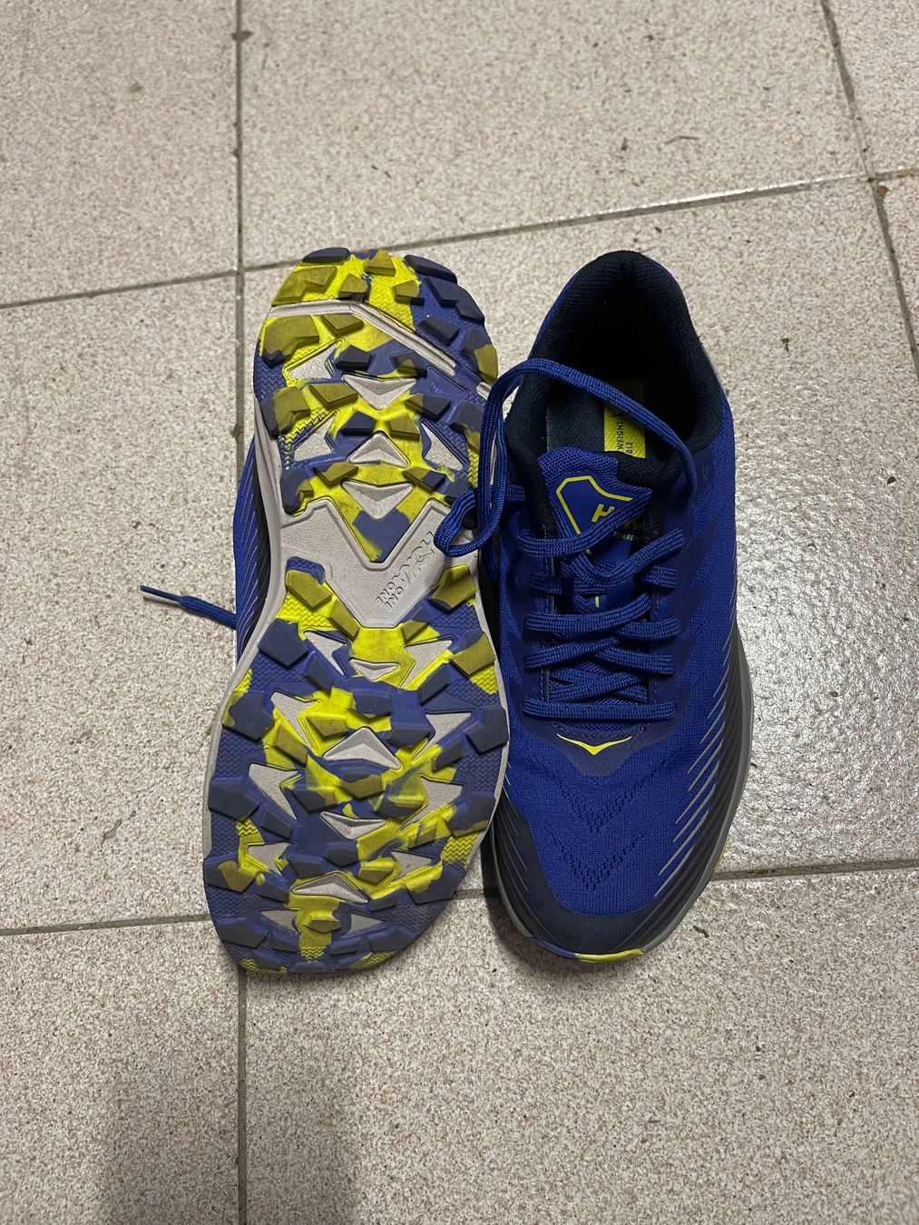 Hoka One One Scarpe da uomo: Hoka 41 1/3 nuove – Nuovo e nell'imballaggio originale da cadenazzo venduto da Duff10 3