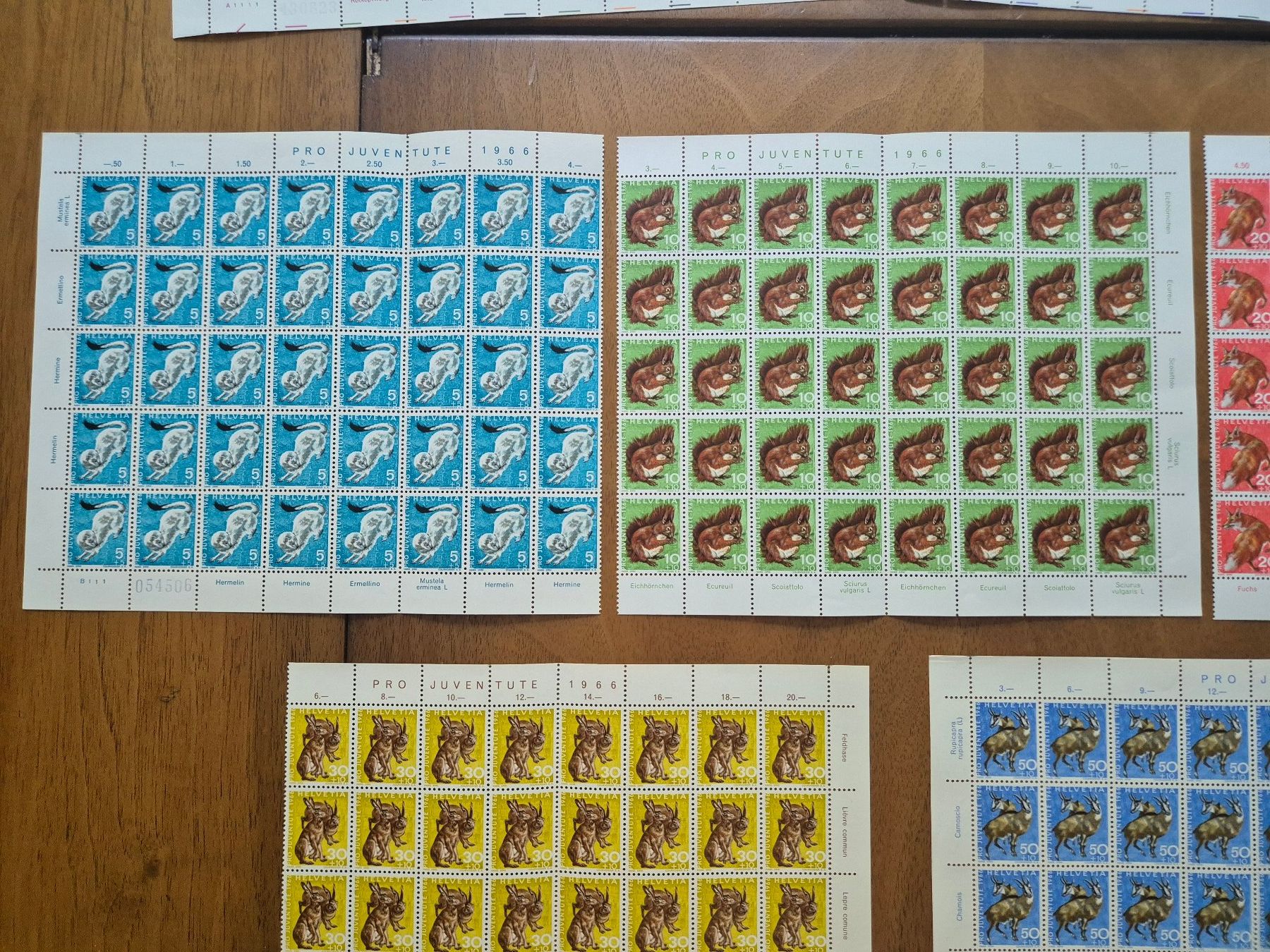 Tous les timbres: Frankaturware 100 CHF. GRATISLIEFERUNG ! – Neuf (Voir description) à Horgen par frankatur 4