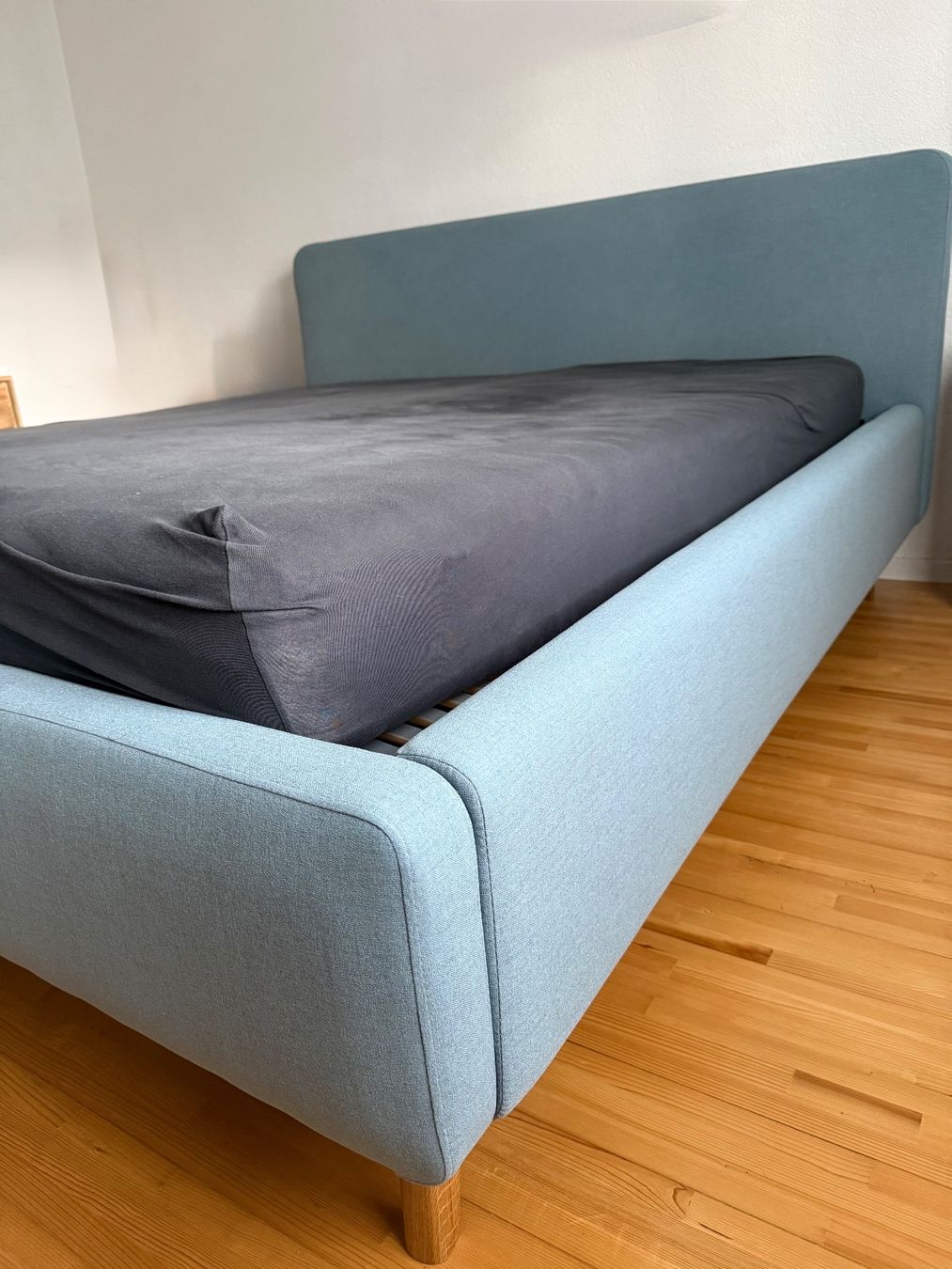 Livique Lits: Bett – D'occasion à Thun par abraham0702 1
