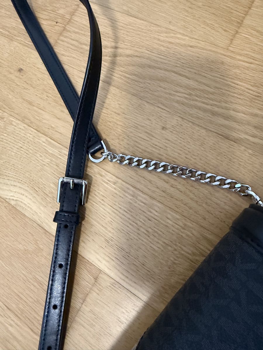 Taschen für Damen: Michael Kors Tasche - Super Zustand  – Neu (gemäss Beschreibung) aus Hunzenschwil von elm_mb67 2