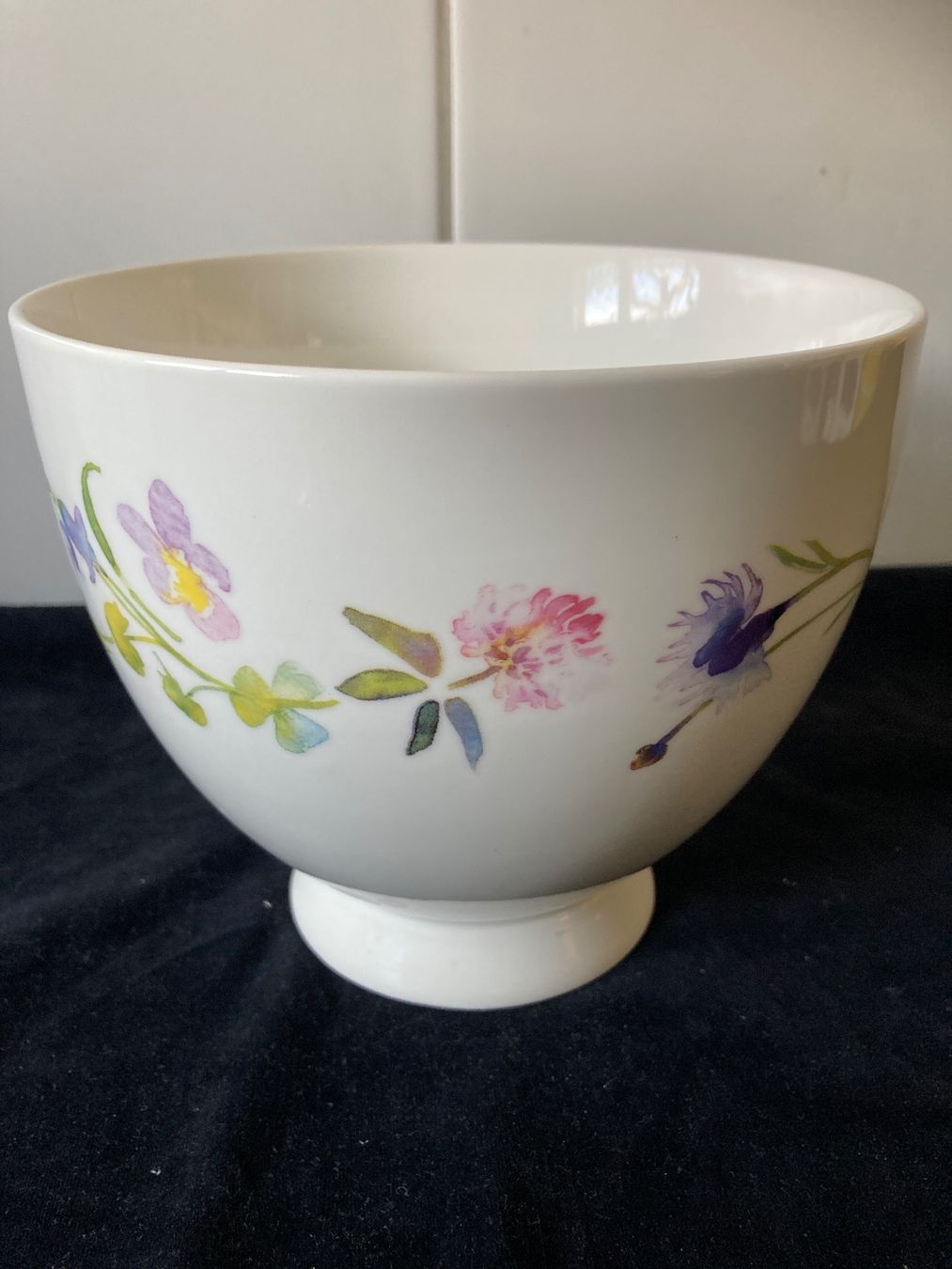 Schalen: Hübsche Schüssel mit Blumen-Motiv – Gebraucht aus Zürich von Chaeffeler 1