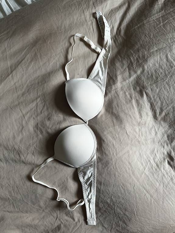 Altra biancheria intima: Soutien gorge  – Usato da Bern venduto da hal_898q 1