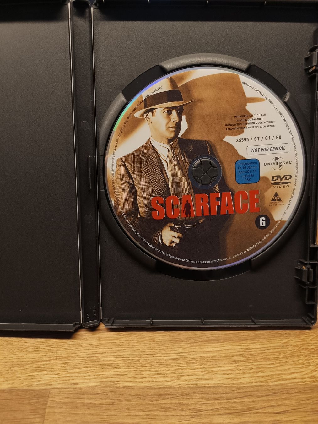 Tutti i DVDs: DVD "Scarface" – Usato da Wünnewil venduto da Susuki125gt 2