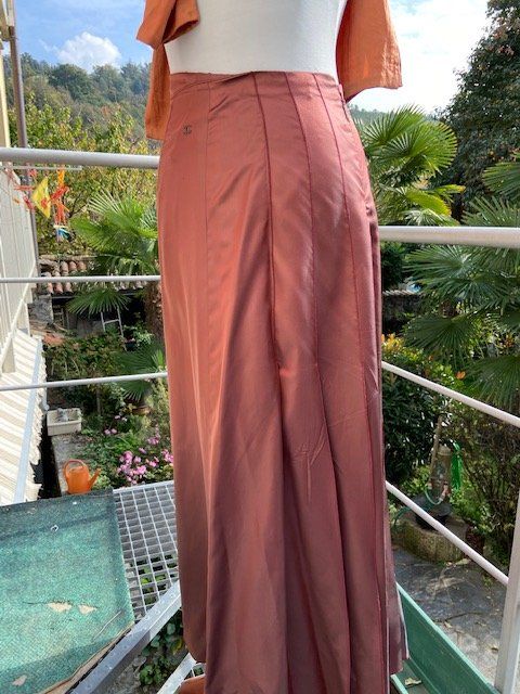 Chanel Gonne: 100% CHANEL SeidenJupe lang Gr.34/36 – Usato da Lamone venduto da Rfiero 6