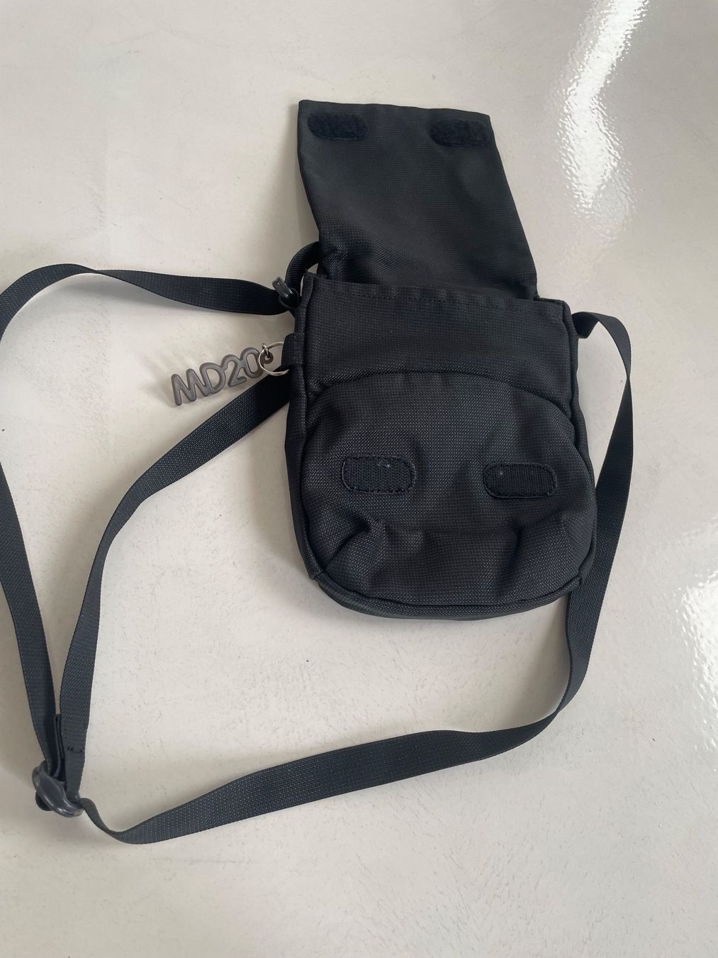 Mandarina Duck Sacs: Mandarina Duck MD20 Borsa a tracolla – D'occasion à Minusio par Pink222 4