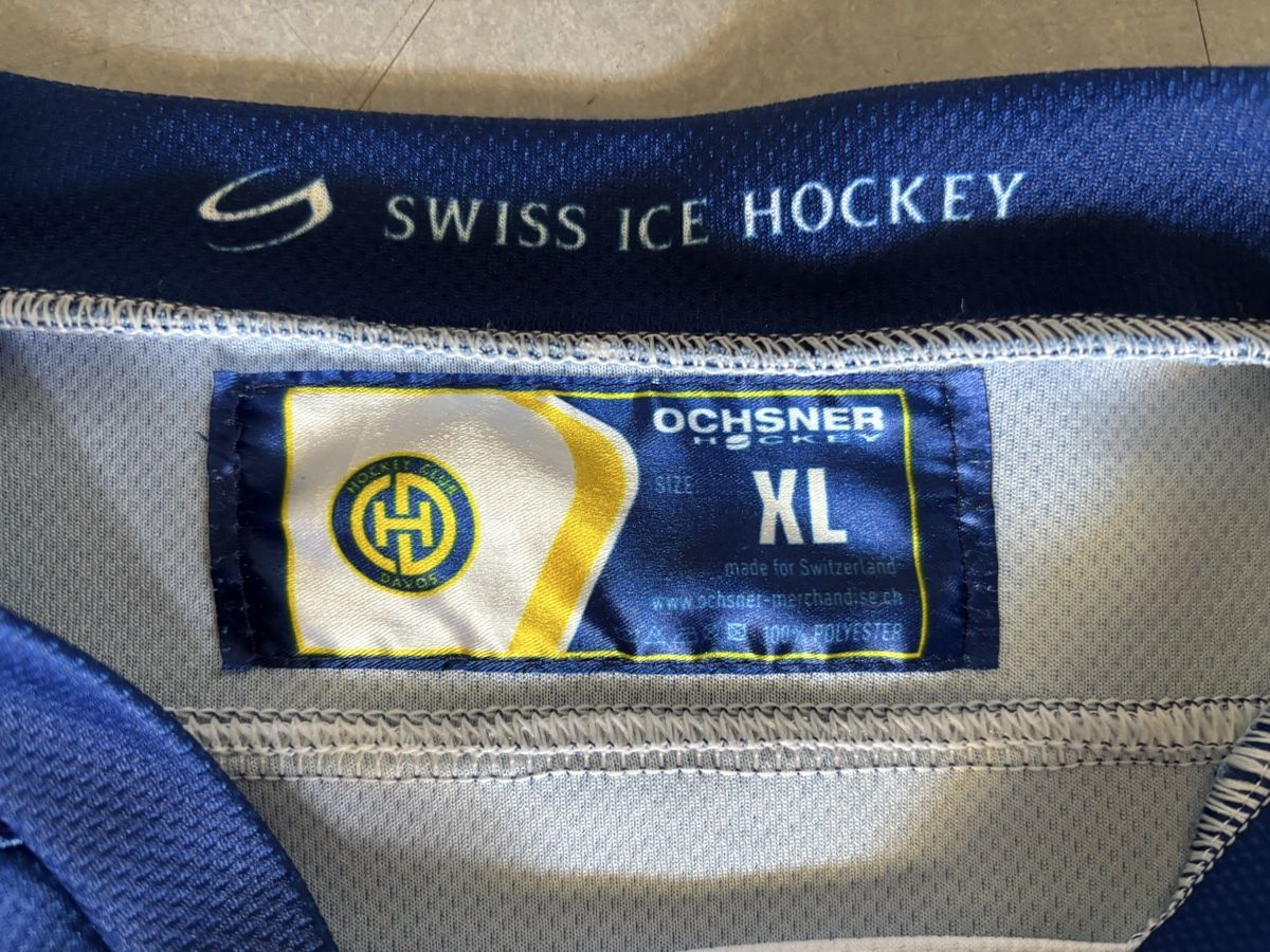 Canottiere & Pantaloni: Original HCD Trainingstrikot #36 Knak   mit Unterschrift – Nuovo e nell'imballaggio originale da Saas im Prättigau venduto da MiEnNirody 2