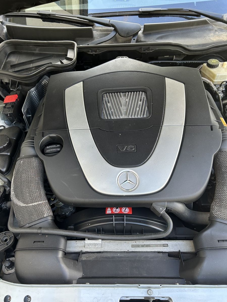 Mercedes-Benz Autos: Mercedes SLK 350 V6 – Gebraucht aus Brig von Madison6 3
