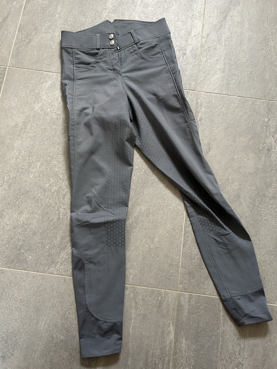 Pantalons: Pantalon équitation taille 36 – Neuf (Voir description) à Bôle par sev_n85b