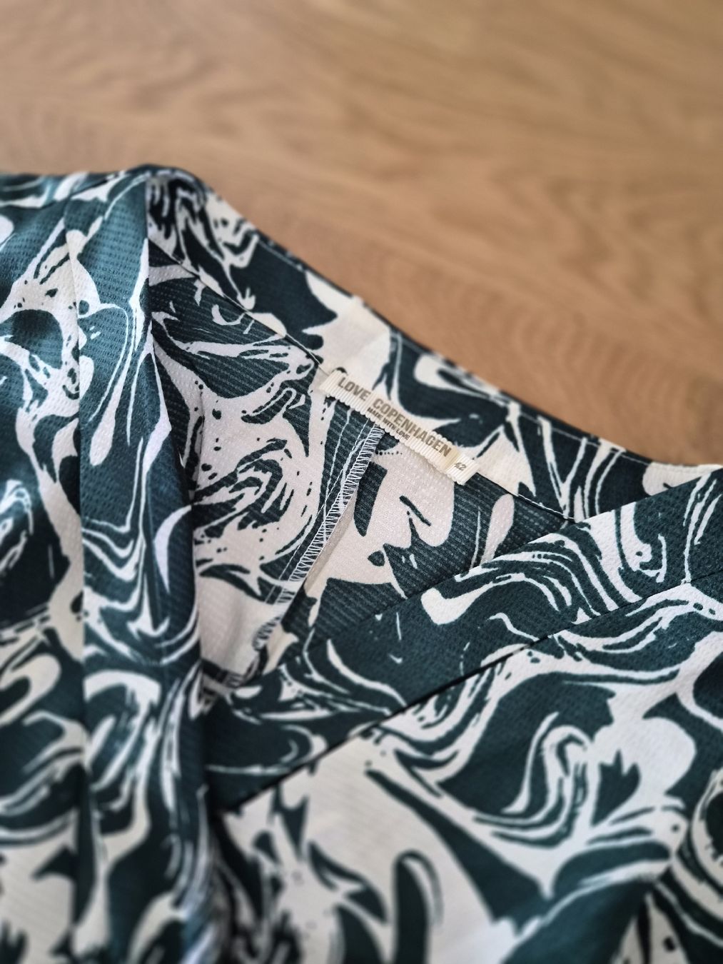 Vestiti: Kleid grün weiss – Usato da Spiez venduto da LS9696 1